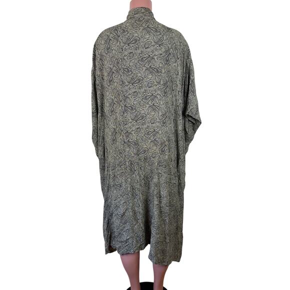 Black White Paisley Long Kimono Kaftan Robe Cardigan NO LABELS - ONE SIZE - Picture 2 of 8